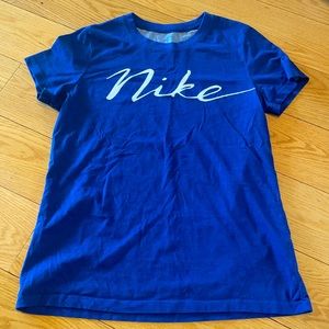 Nike T-shirt